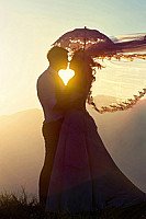 Bride And Groom Love Silhouette (1080x1920)